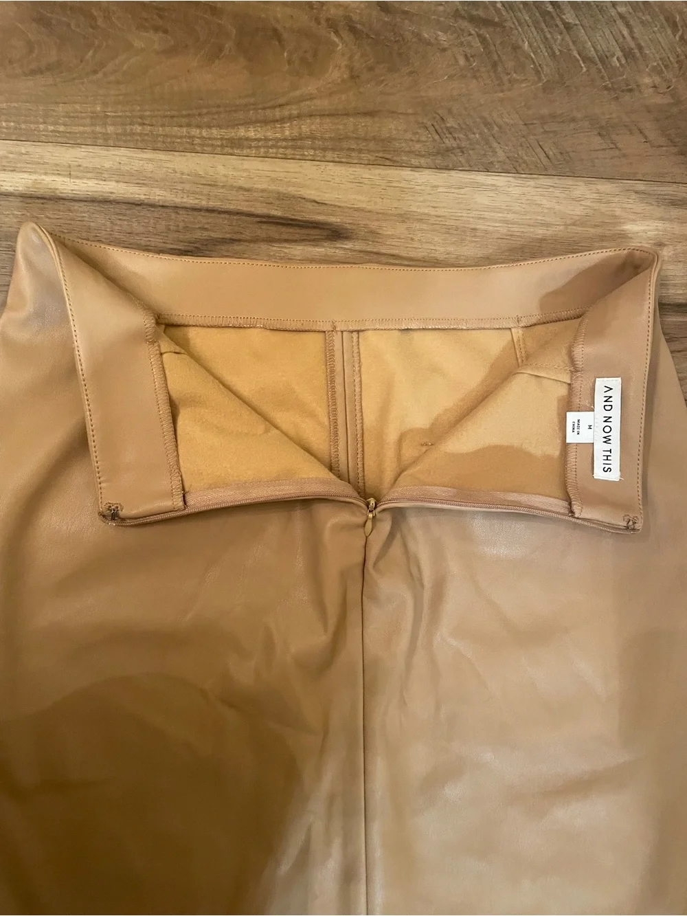 AND NOW THIS - Trendy Brown Vegan Leather Cargo Mini Skirt Size Medium